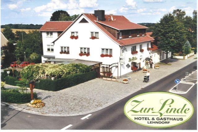 Panschwitz-Kuckau Familienhotel Zur Linde מראה חיצוני תמונה