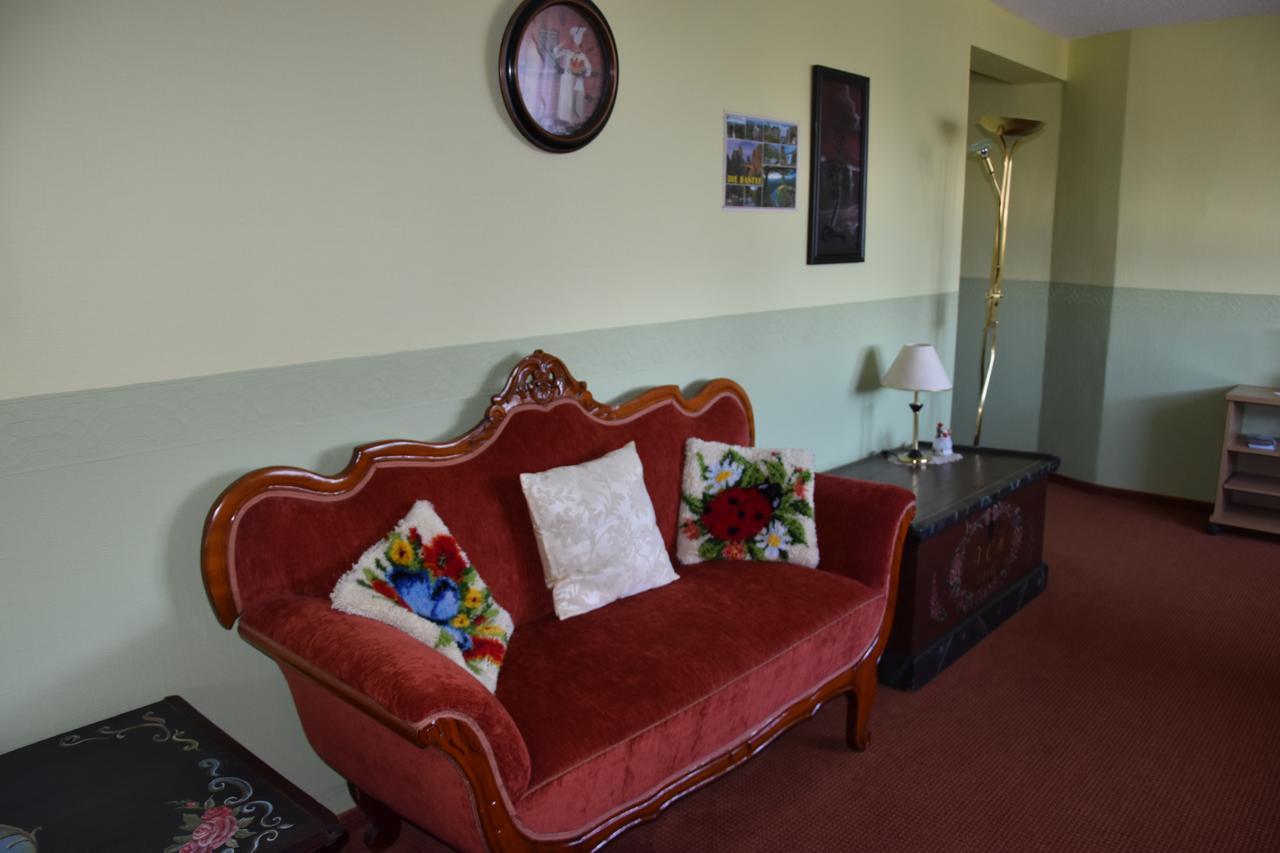 Panschwitz-Kuckau Familienhotel Zur Linde מראה חיצוני תמונה